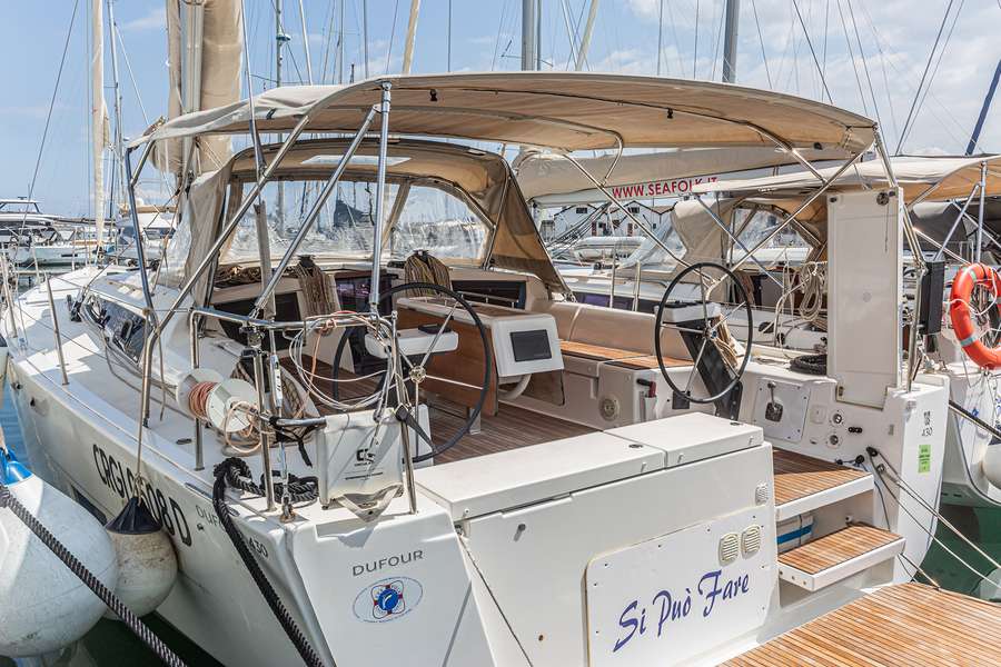 Dufour 430 Grand Large
