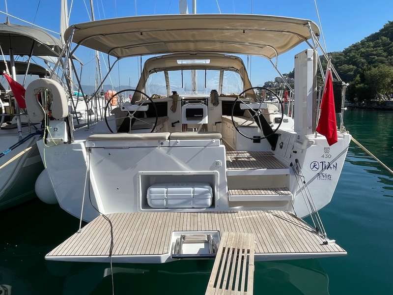Dufour 430 Grand Large
