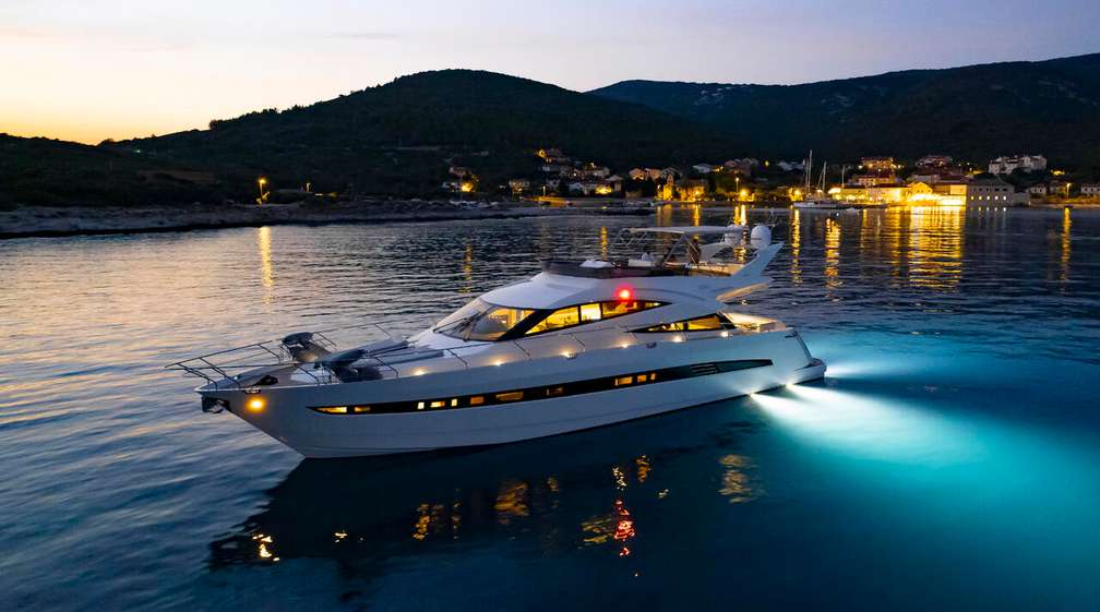 Galeon 640 Fly