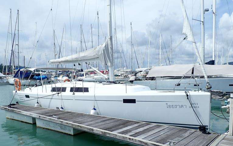 Hanse 385
