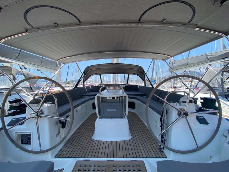 Jeanneau 53