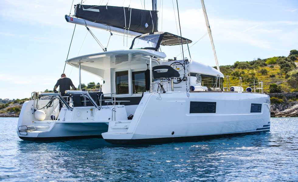 Lagoon 40