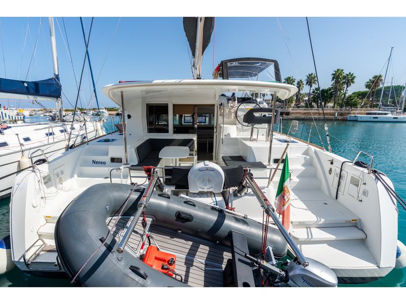 Lagoon 40
