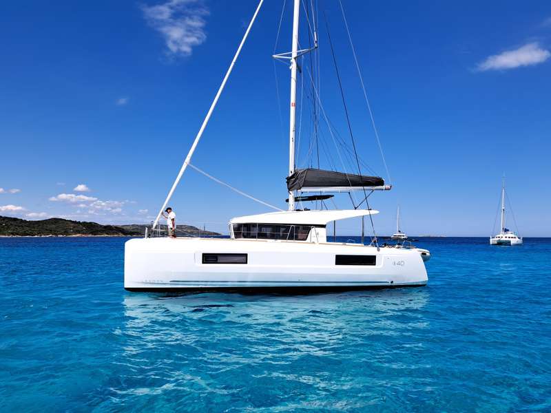 Lagoon 40