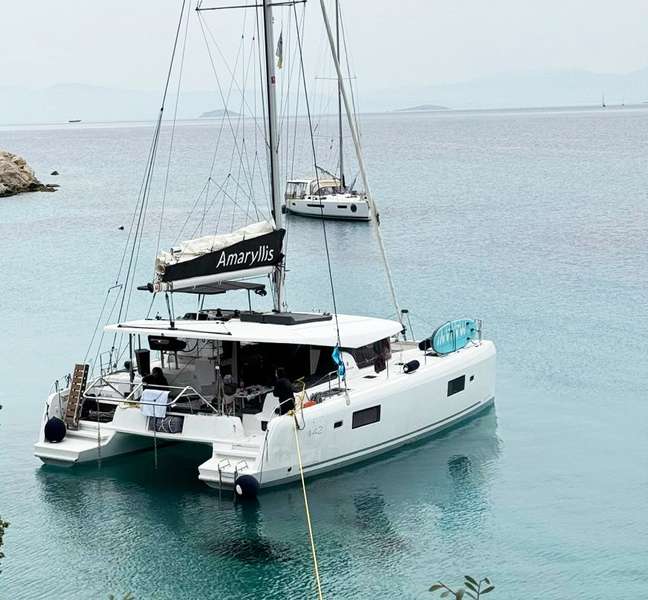 Lagoon 42