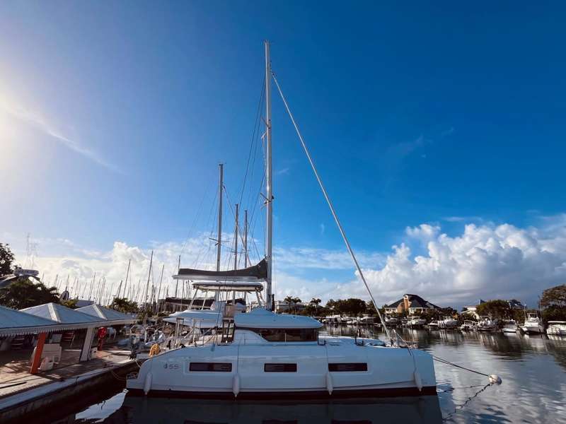 Lagoon 55