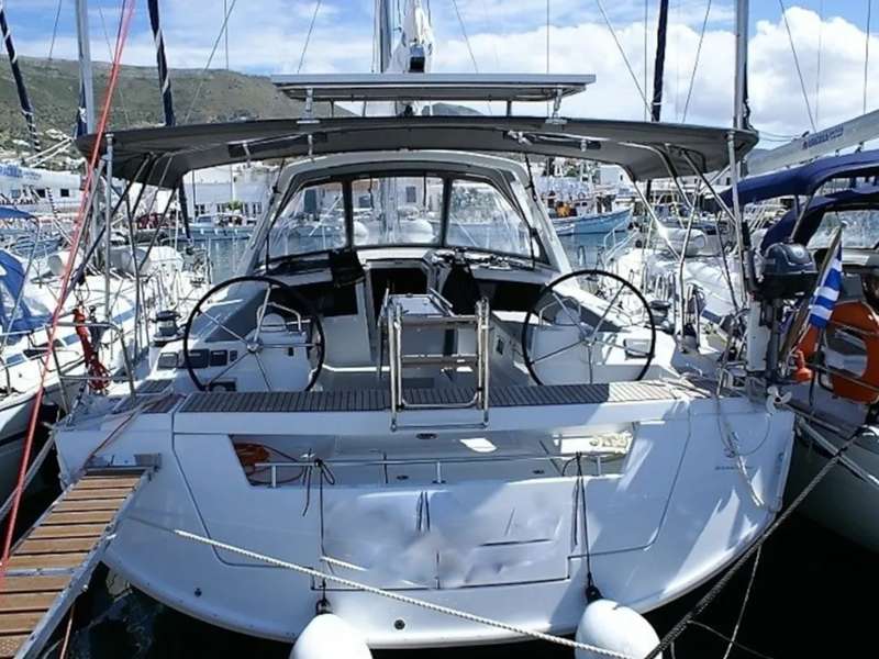 Oceanis 48