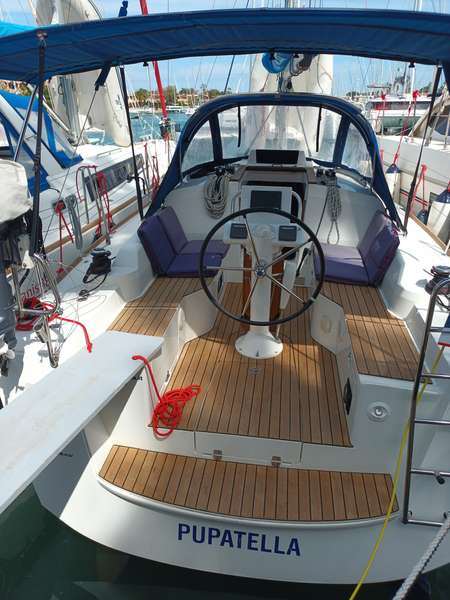 Sun Odyssey 319