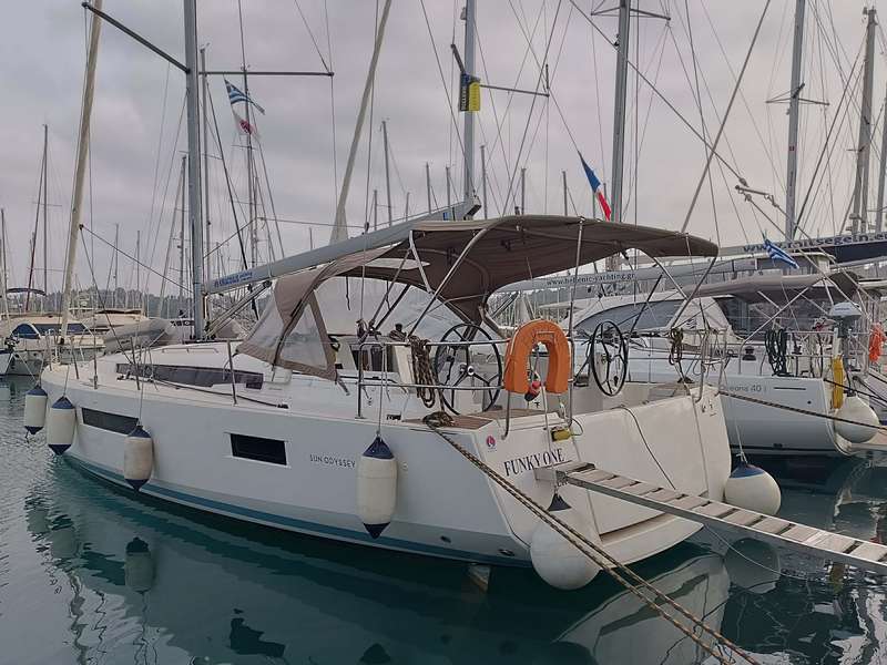 Sun Odyssey 440