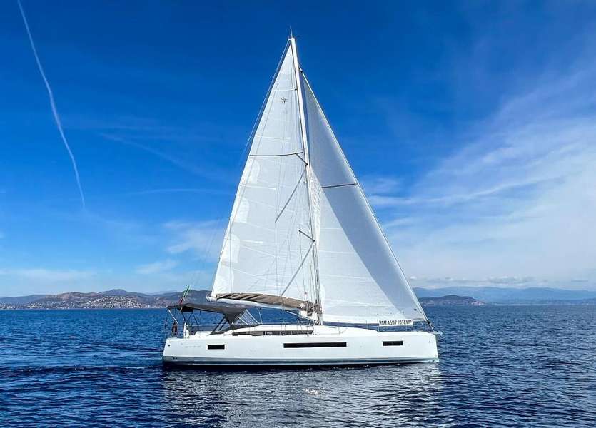 Sun Odyssey 490