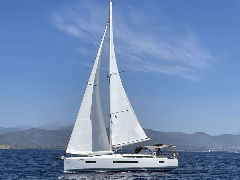 Sun Odyssey 490