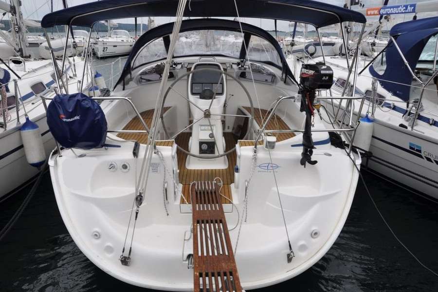 Bavaria 37 Cruiser