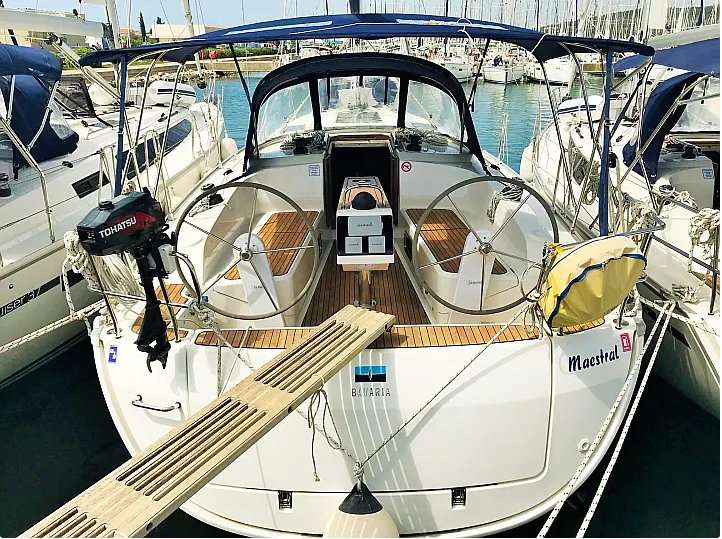 Bavaria Cruiser 37