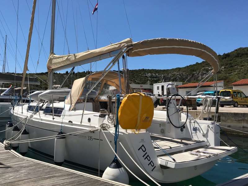 Dufour 335 Grand Large