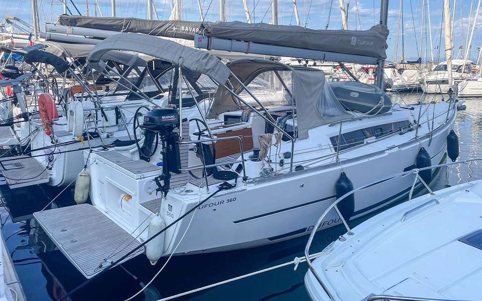 Dufour 360 Grand Large
