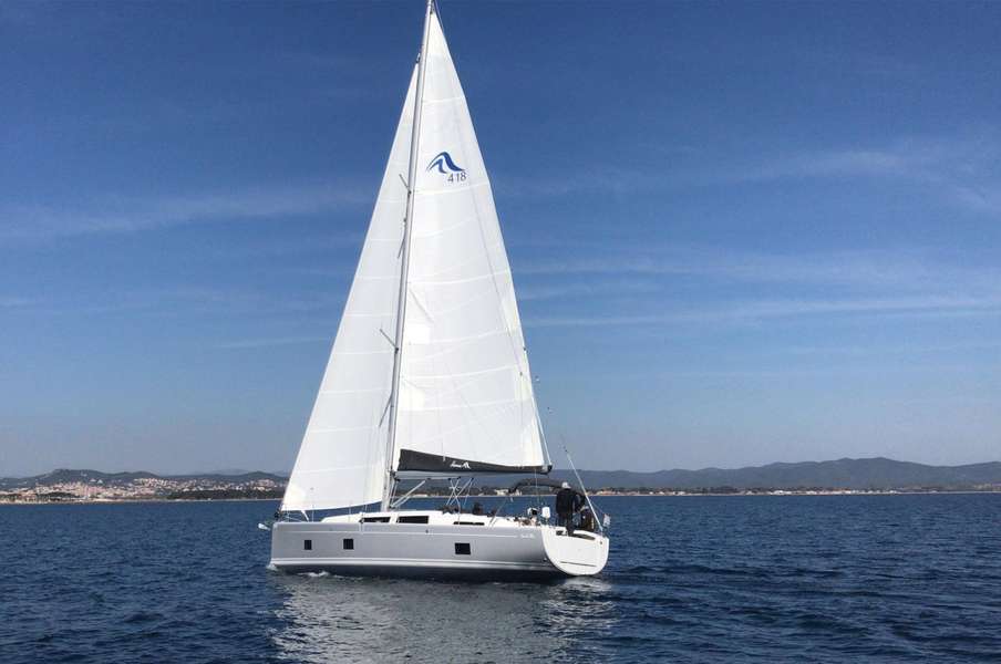 Hanse 418