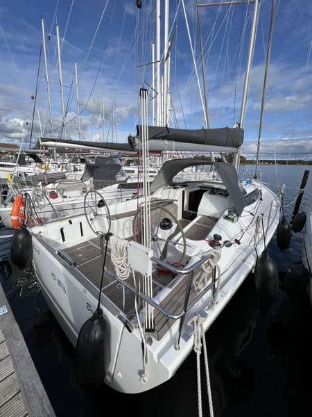 Hanse 418