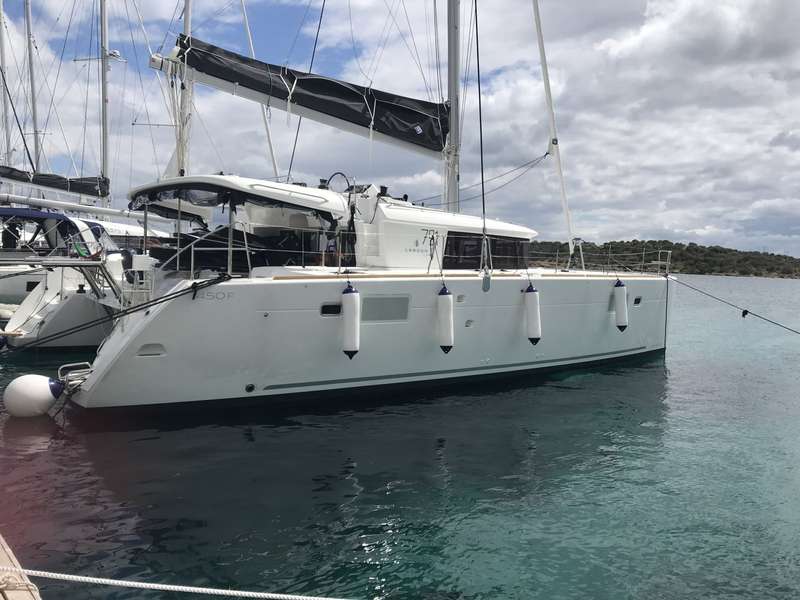 Lagoon 450 F