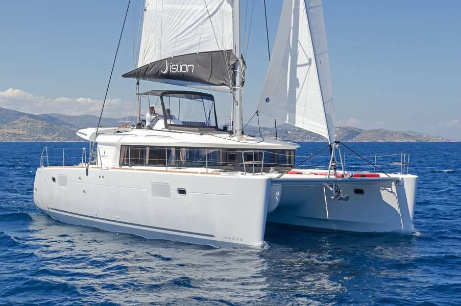 Lagoon 450 F