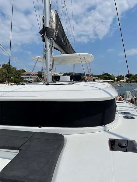 Lagoon 46