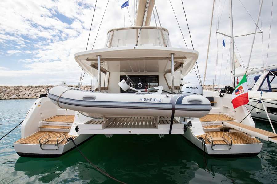 Lagoon 50
