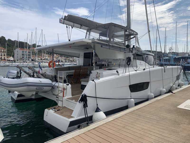 Lucia 40