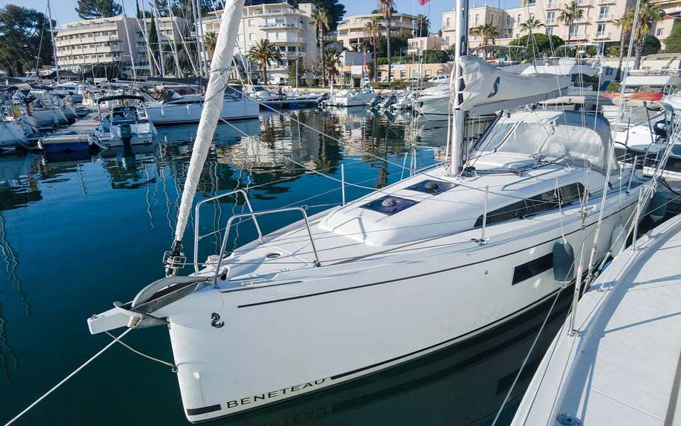 Oceanis 30.1