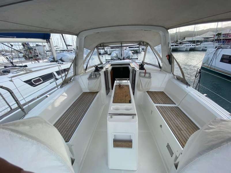Oceanis 35.1