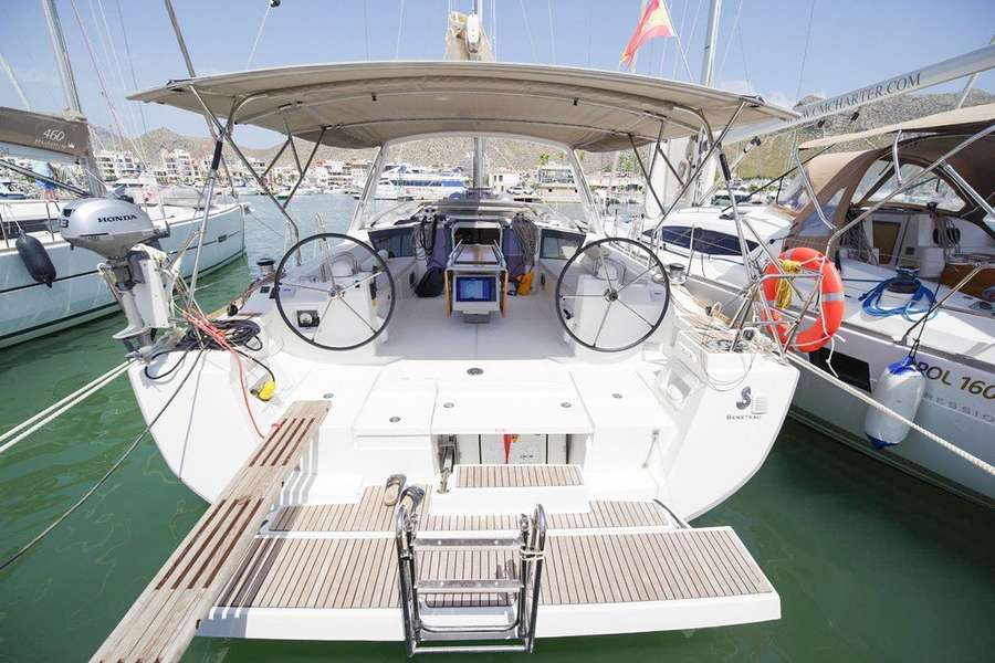 Oceanis 45