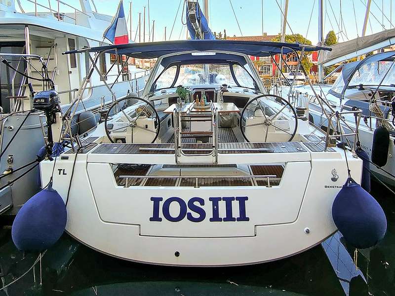 Oceanis 48