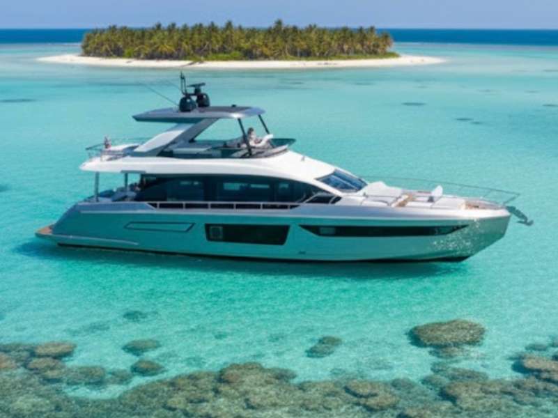 Azimut 68 Fly