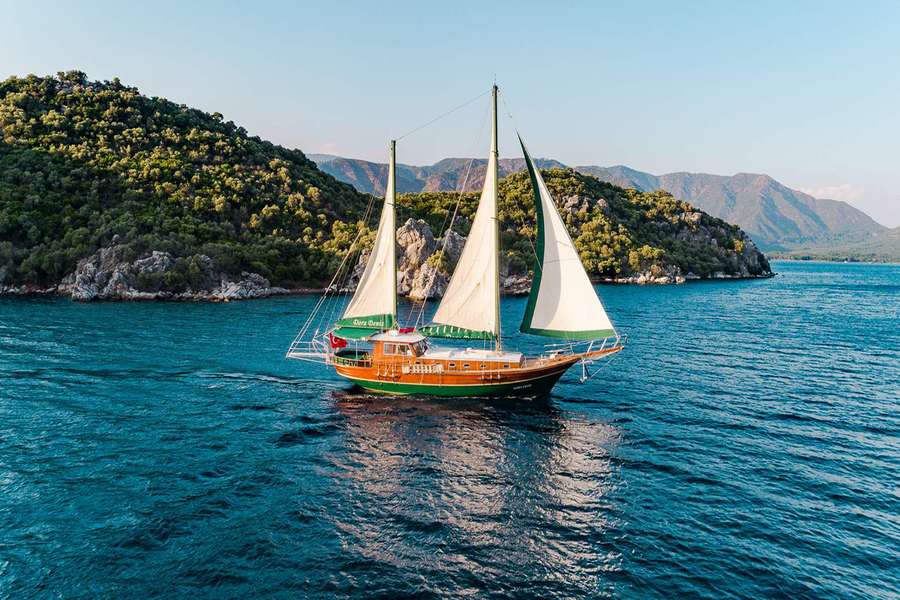 Dora Deniz