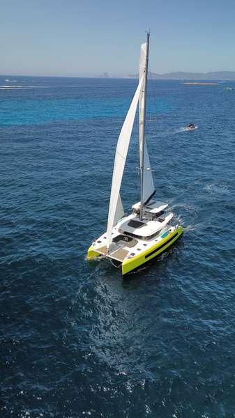Lagoon 55