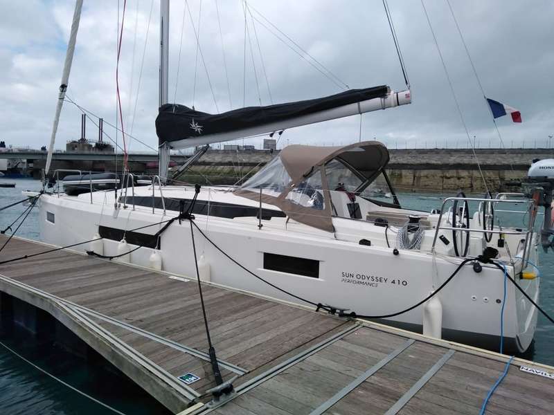 Sun Odyssey 410