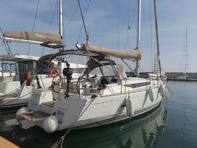 Sun Odyssey 439
