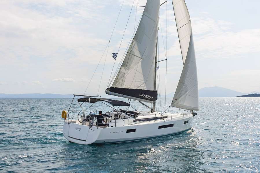 Sun Odyssey 440