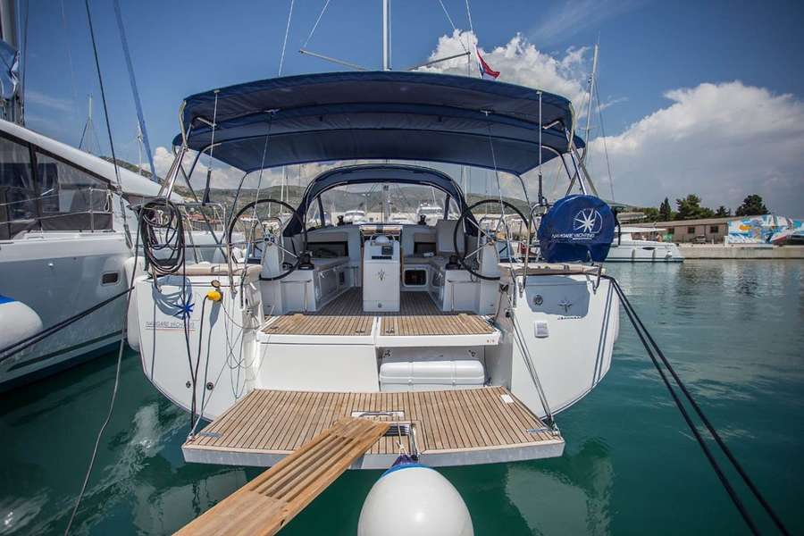 Sun Odyssey 440