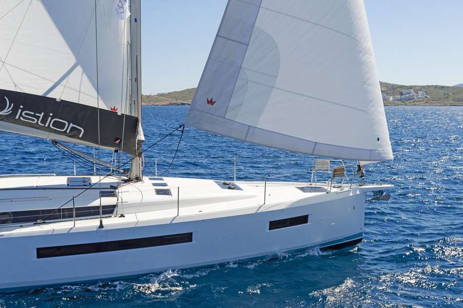 Sun Odyssey 490