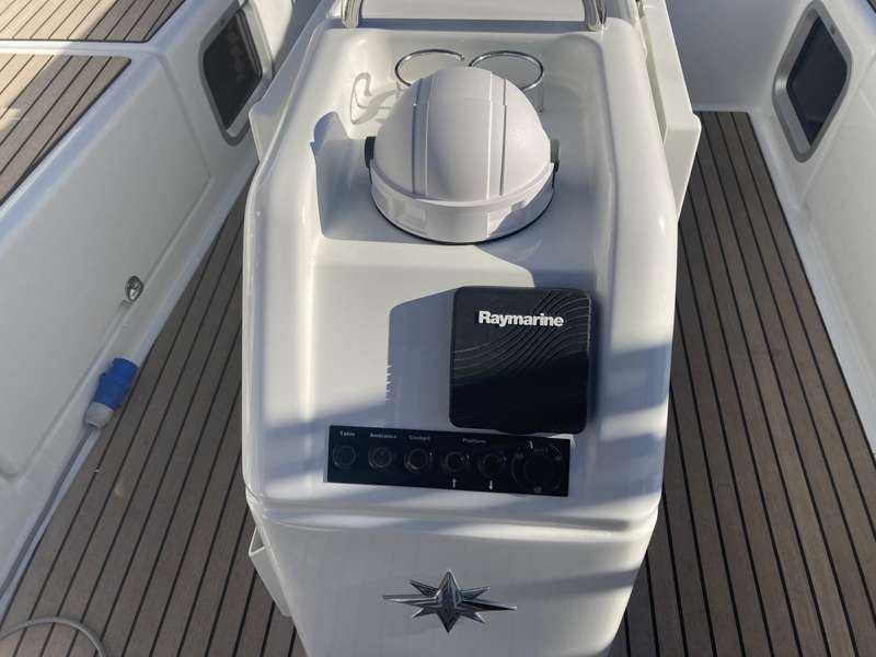 Sun Odyssey 490