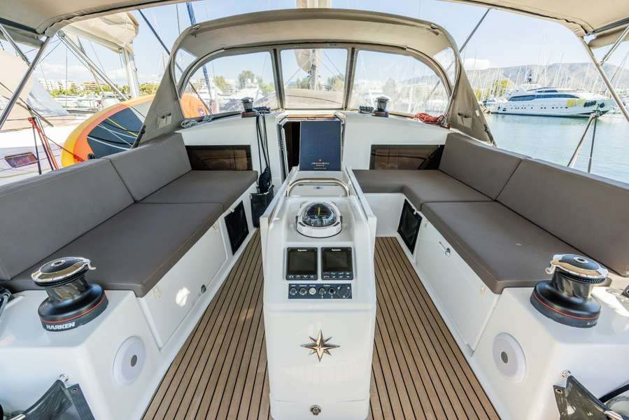 Sun Odyssey 490