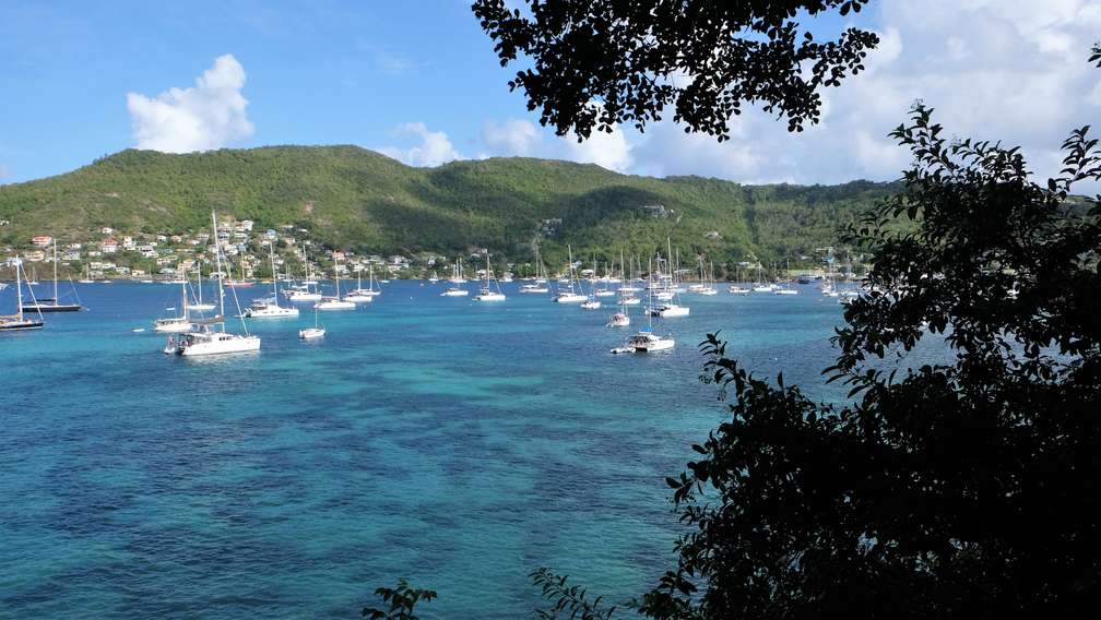Votre Catamaran avec skipper aux Grenadines