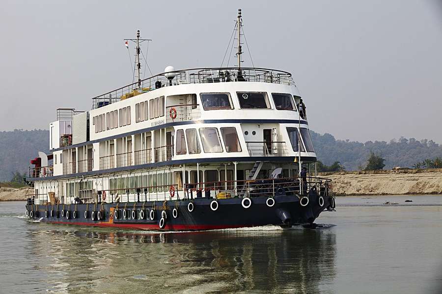 Photo Croisière le long du fleuve Brahmapoutre