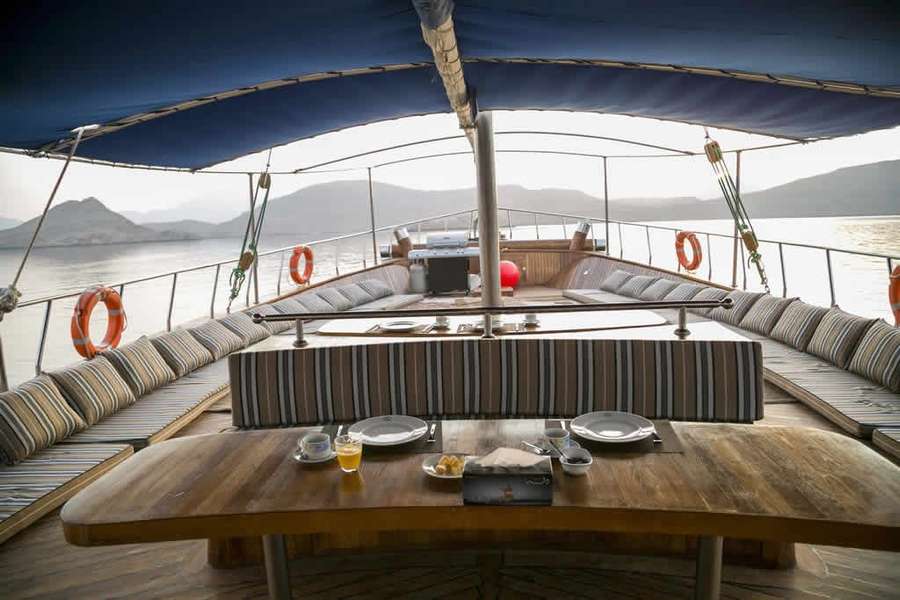 Photo Oman & le détroit d'Ormuz en yacht de luxe