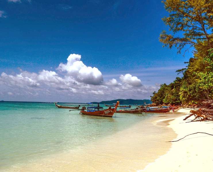 Photo Der Süden Thailands auf einer Lagoon 620