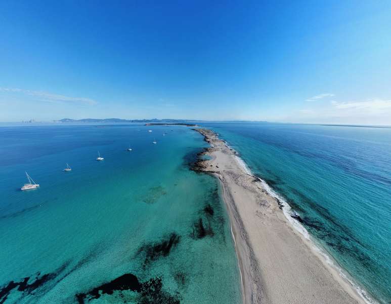 Photo Descubre Ibiza en un crucero en catamarán
