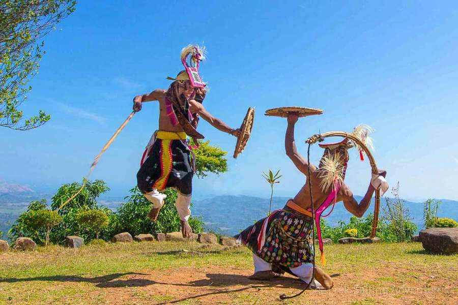 Photo Erkunden Sie Indonesien auf einem traditionellen Segelboot