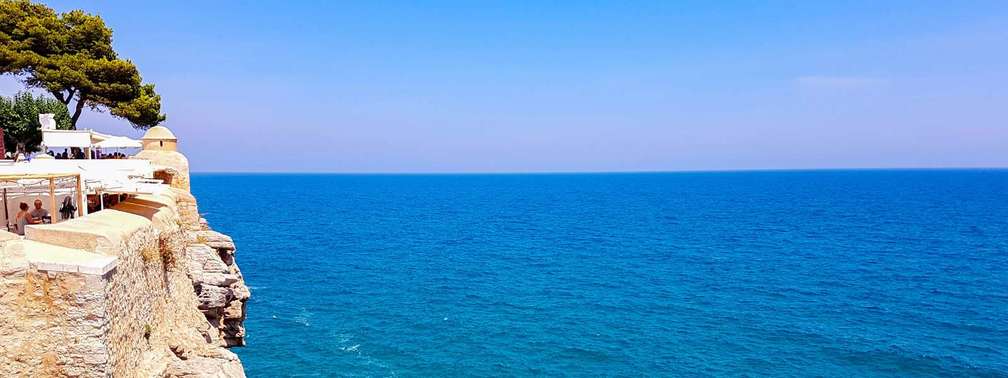 Cruise Puerto Marina Burriananova