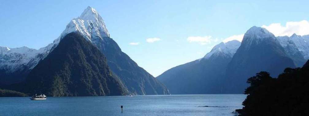 Cruise New Zealand