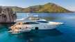 Ferretti 830