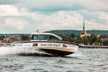 Axopar 28 Cabin